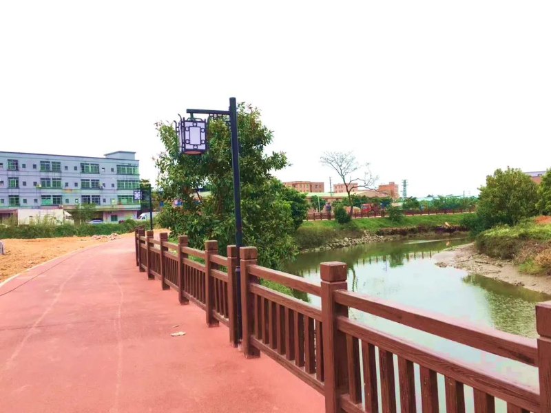 03.jpg