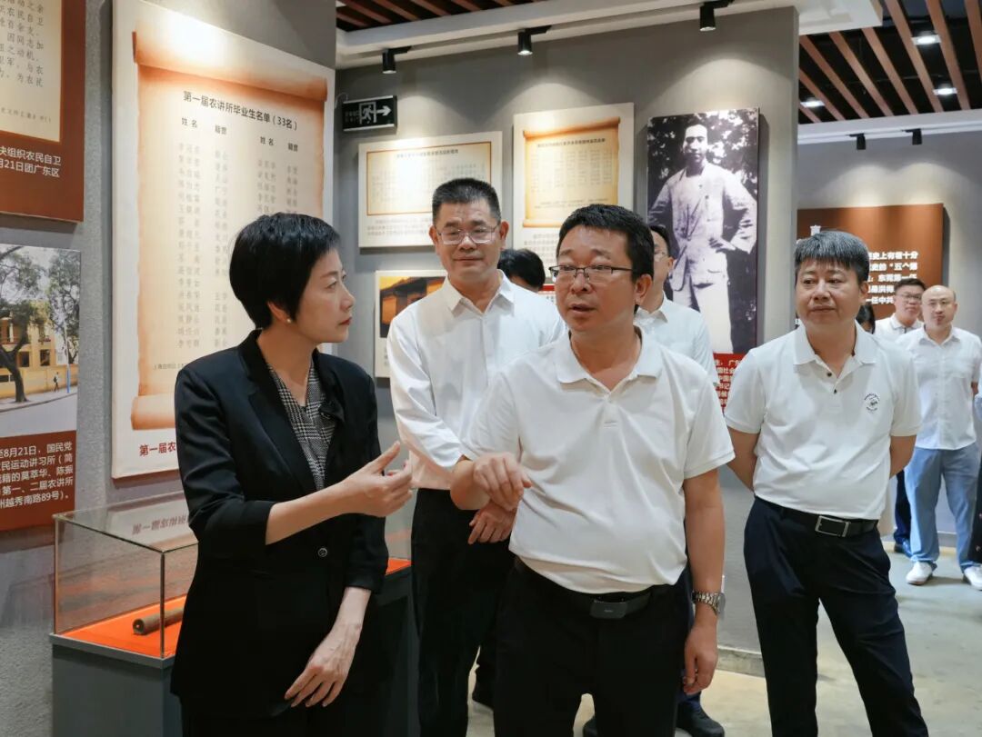 同频共振 携手并进 | 万江街道到水乡开展专题调研交流
